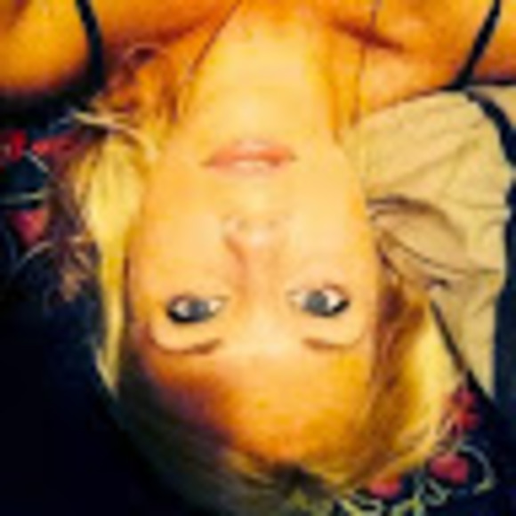 Meet your Posher, Kaelyn - Picture 1 of 1